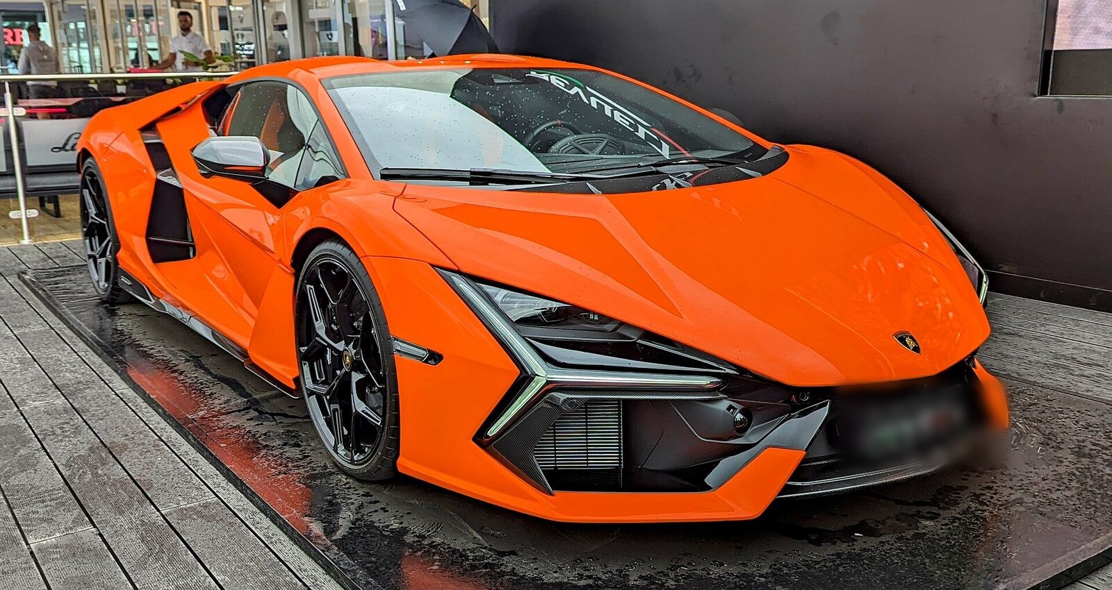 Lamborghini Revuelto three-quarter front view